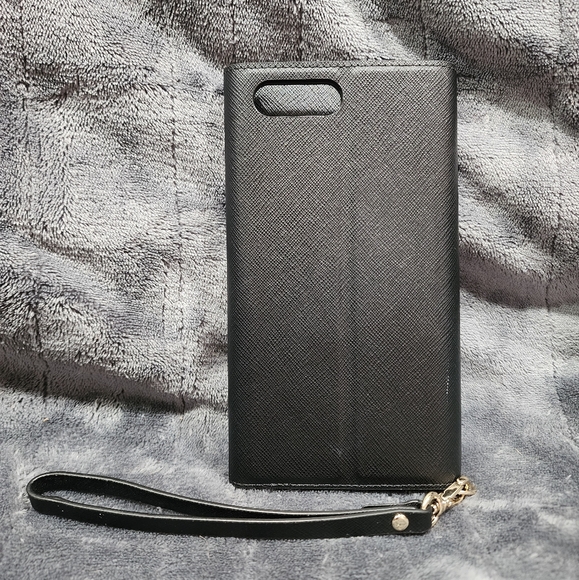 KATE SPADE BLACK PHONE CASE WRISLET - Picture 3 of 3